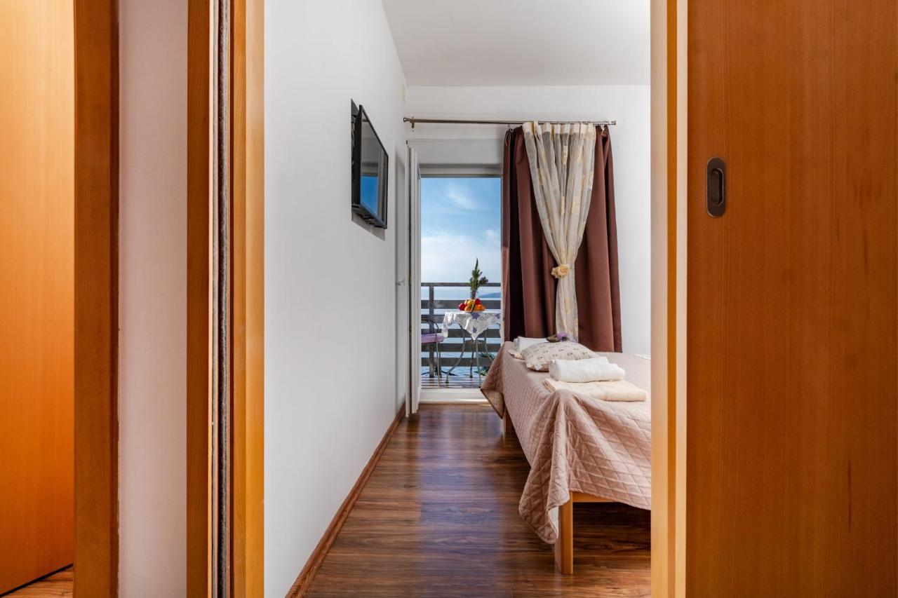 Apartments Tolic Baška Voda Εξωτερικό φωτογραφία